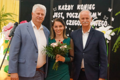 Pożegnanie VIII klasy na Gminnym zakończeniu Roku Szkolnego 